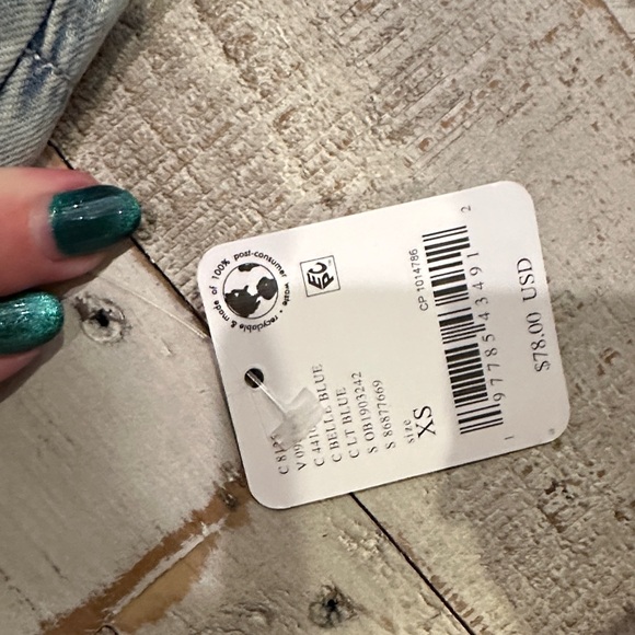 We The Free Fleur Denim Shorts Belle Blue sold out online NWT - Picture 2 of 9